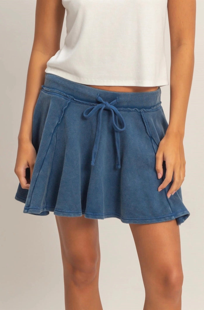 Acid Washed Mid-Waist Flowy Skort- Navy