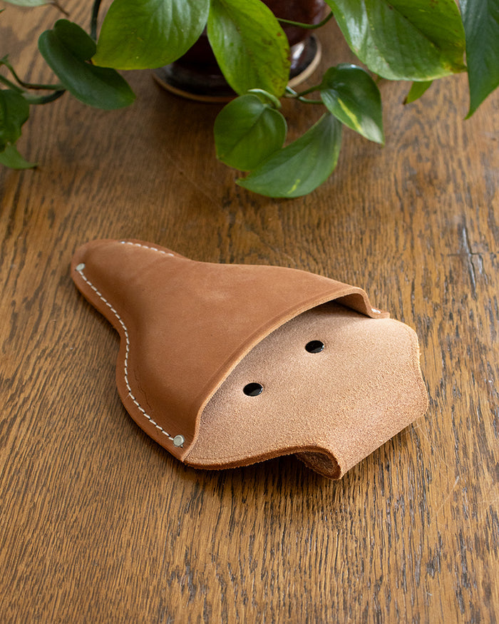 Tanabe Hasami, Scissors Case, Tan Leather