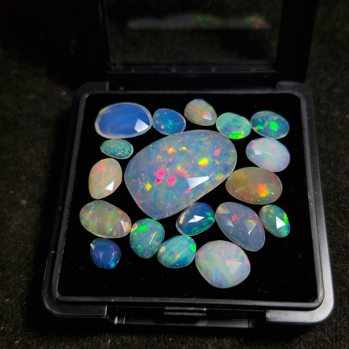 17.5cts Of  Natural Ethiopian Opal Rose cut  | Fancy | Size: 7-23mm | 18pc - The LabradoriteKing