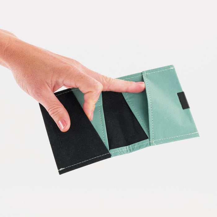 Aqua Square Wallet