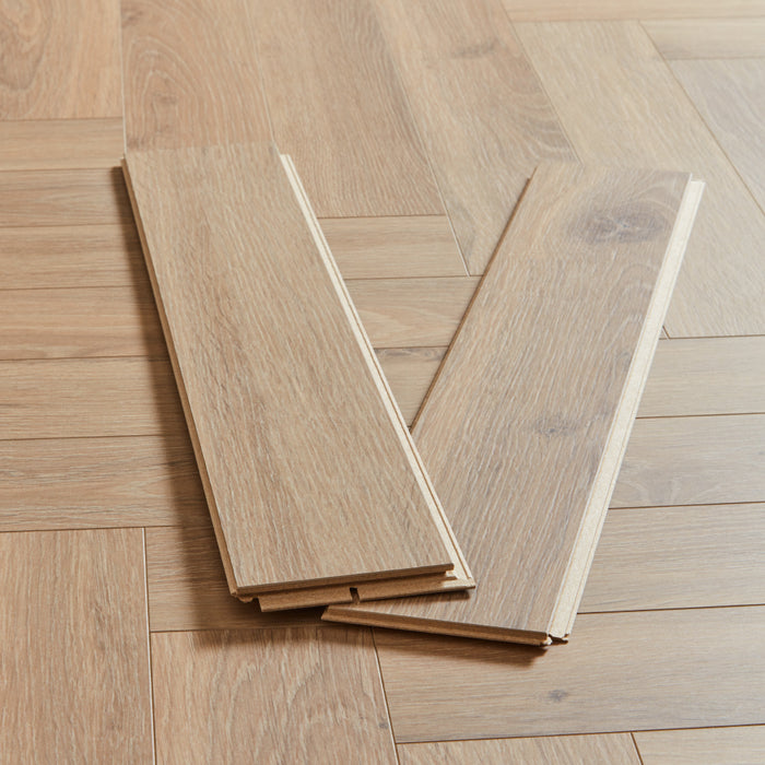 Berry Alloc Thirlmere Herringbone 8mm Laminate Flooring -Spring Tide