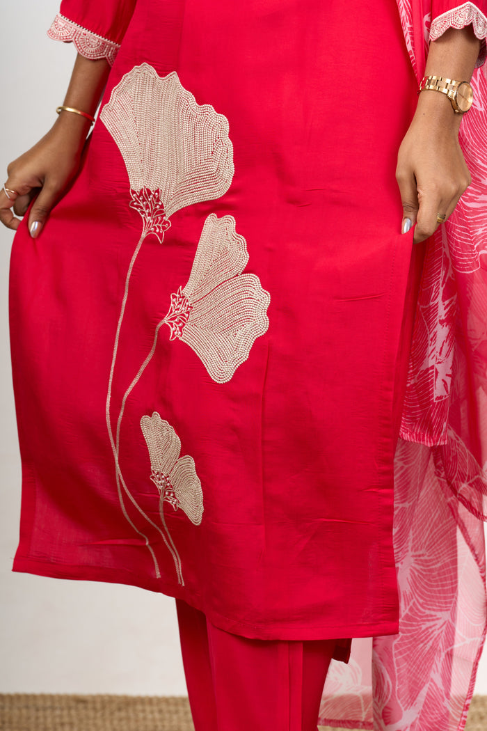 The Nesavu Womens Straight Suit Sets Best Women’s Dresses in Red Blend Silk with Lace Detailing and Floral Dupatta Nesavu Nesavu Red Blend Silk Best Womens Dresses Lace Detailing Floral Printed Dupatta