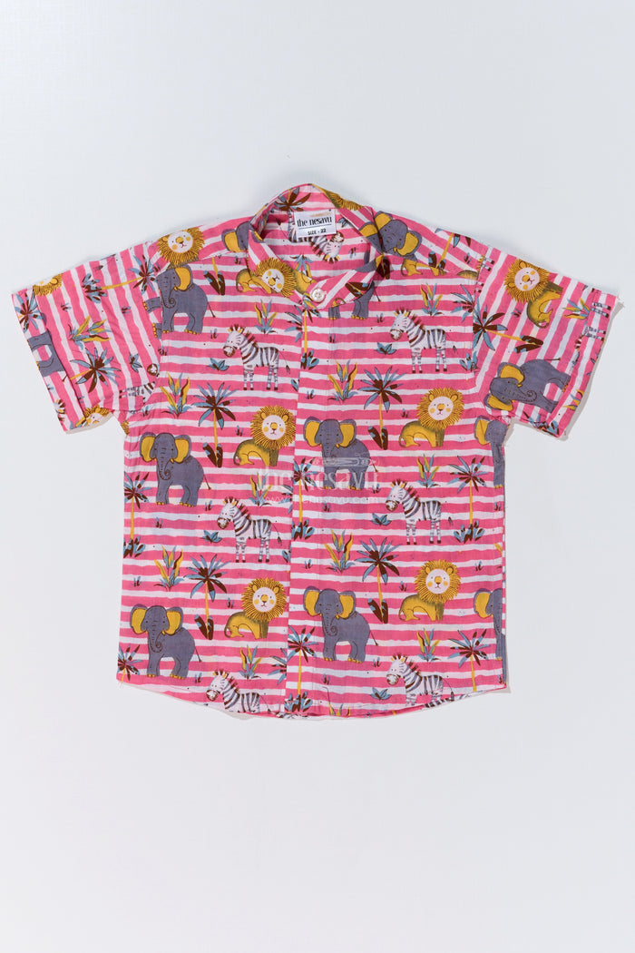 The Nesavu Boys Cotton Shirt Boys Casual Animal Print Dress Shirt in Cotton Block Print with Safari Motif Nesavu 16 (1Y) / Pink BS241C-16 Boys Casual Animal Print Dress Shirt Cotton Block Print Safari Theme | The Nesavu