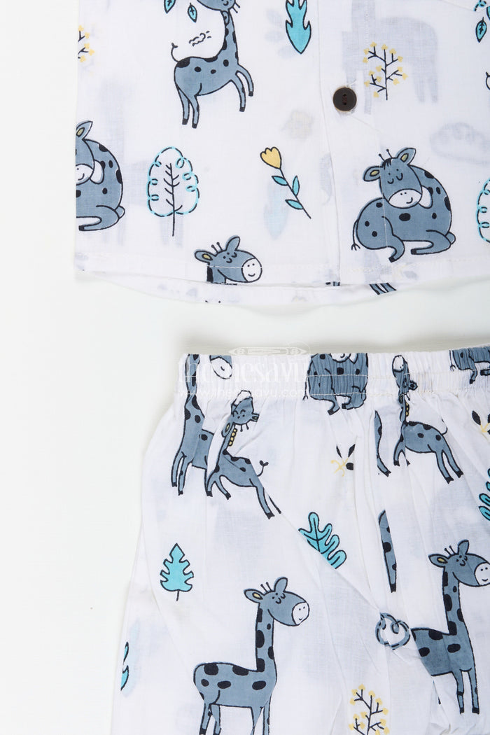 The Nesavu Boys cotton set with giraffe and jungle animal print Nesavu Nesavu boys cotton co-ord set giraffe jungle animal print  breathable summer outfit