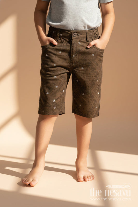 The Nesavu Boys Shorts Boys Digital Printed Shorts in Olive Green with Cotton Blend Comfort and Easy Everyday Style Nesavu 26 (6Y) / Green BWS021AB-26 Nesavu Olive Green Digital Printed Cotton Blend Boys Shorts Comfortable Waistband