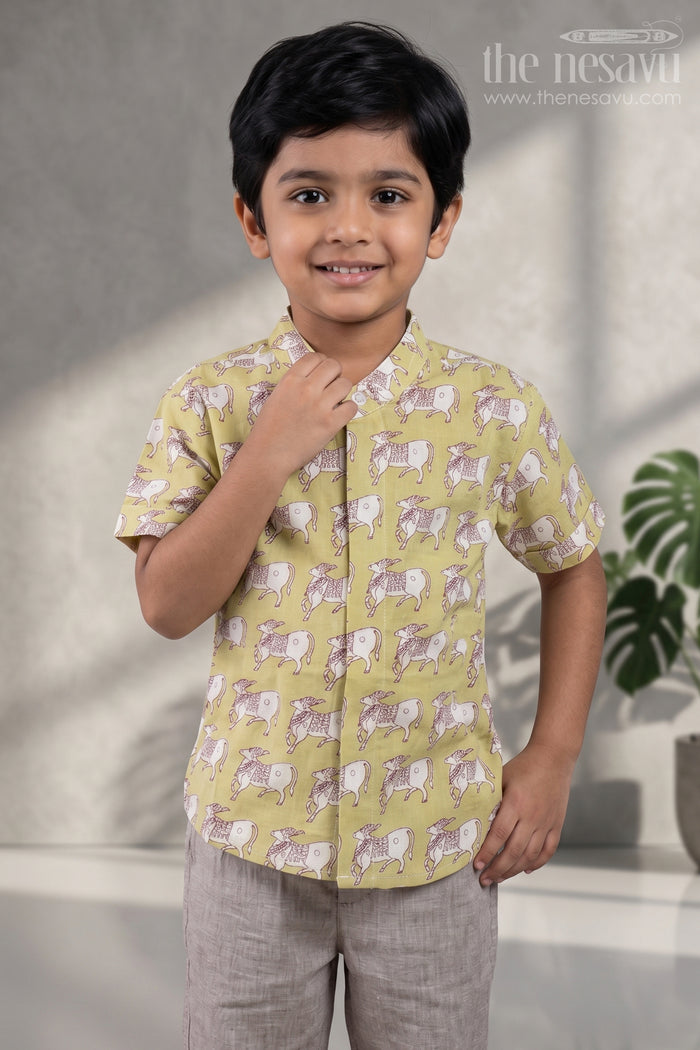 The Nesavu Boys Cotton Shirt Boys Green Pitchwai Cow Printed Casual Cotton Shirt By The Nesavu Nesavu 14 (6M) / Green / Cotton BS043A-14 Boys Casual Wear | The Nesavu