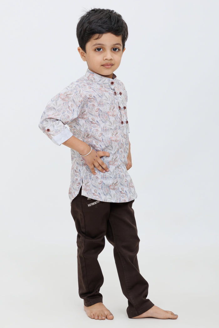 The Nesavu Boys Casual Set Boys Multicolor Floral Print Shirt with Black Slim-Fit Pants - Effortless Casual Look Nesavu Nesavu Boys Black Slim-Fit Pants Floral Print Shirt - Sophisticated Semi-Casual Set