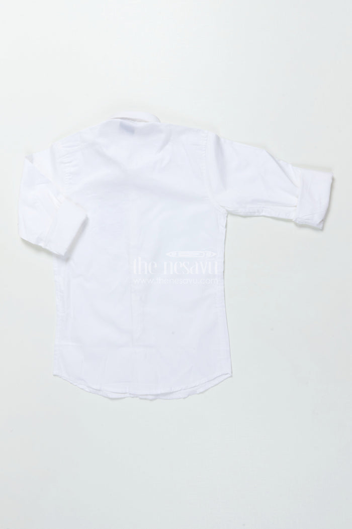 The Nesavu Boys Cotton Shirt Boys White Cotton Shirt with Multicolor Wolf Face Print Trendy Smart Casual Nesavu Boys white shirt multicolor wolf print cotton blend smart casual shirt
