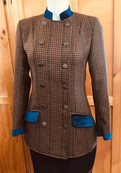 Brown, Faint Green & Red Check Stunning Show Hunter Leading Rein Jacket (381)
