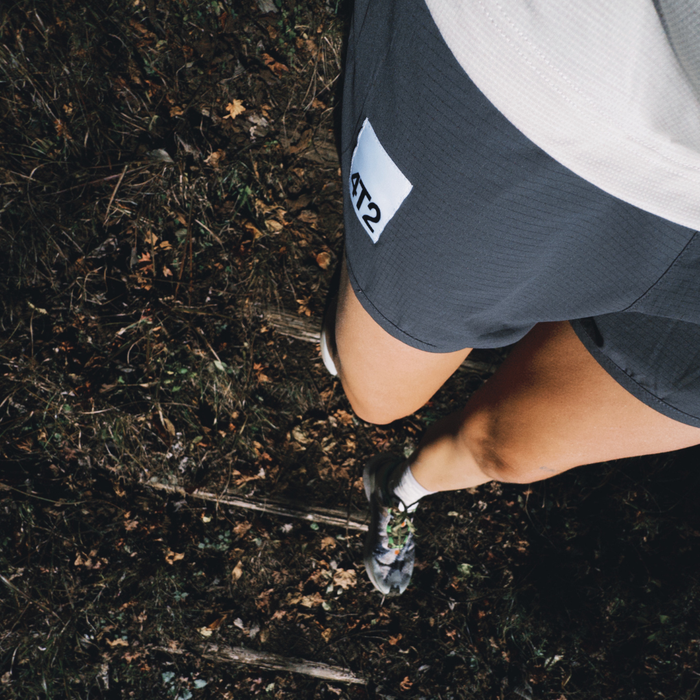 classic womens microperf short 3", grey.
