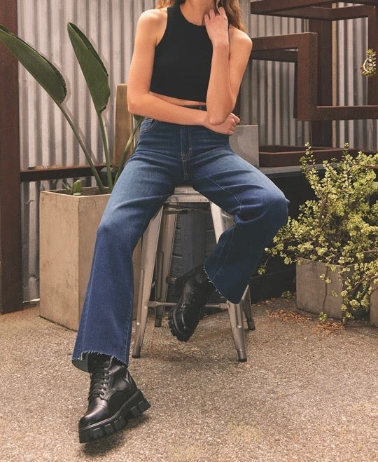 Dark Wash Clean Stretch Dad Jean