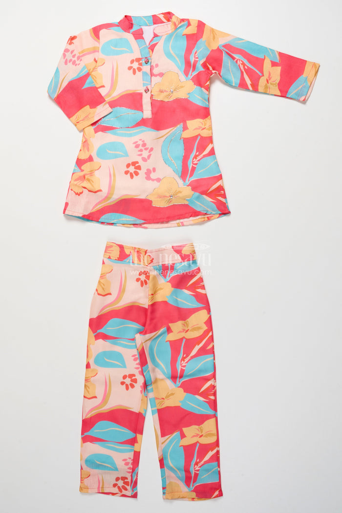 The Nesavu Girls Casual Set Everyday Ethnic Floral Printed Set with Straight-Cut Pants for Kids Nesavu 24 (5Y) / Orange GPS876A-24 Nesavu girls floral printed cotton kurta pant set everyday ethnic wear