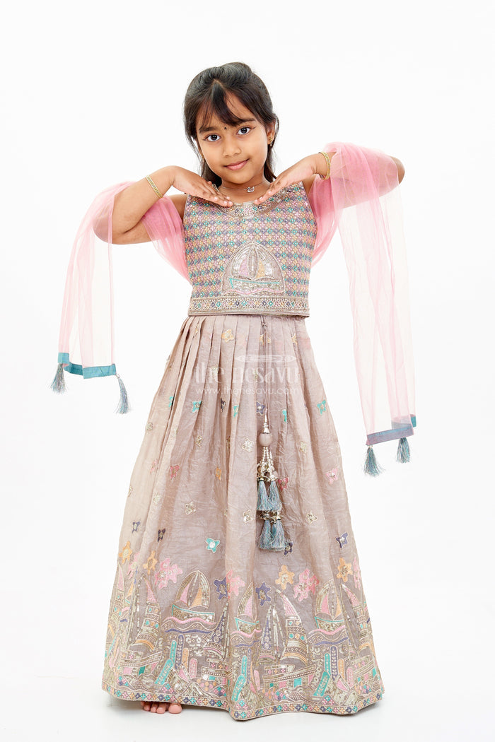 The Nesavu Girls Lehenga Choli Exquisite Sleeveless Lehenga Choli for Girls with Embroidered Shimmer Silk and Matching Dupatta Nesavu 24 (5Y) / Gray GL592A-24 Nesavu Exquisite Sleeveless Lehenga Choli Girls Embroidered Shimmer Silk Matching Dupatta