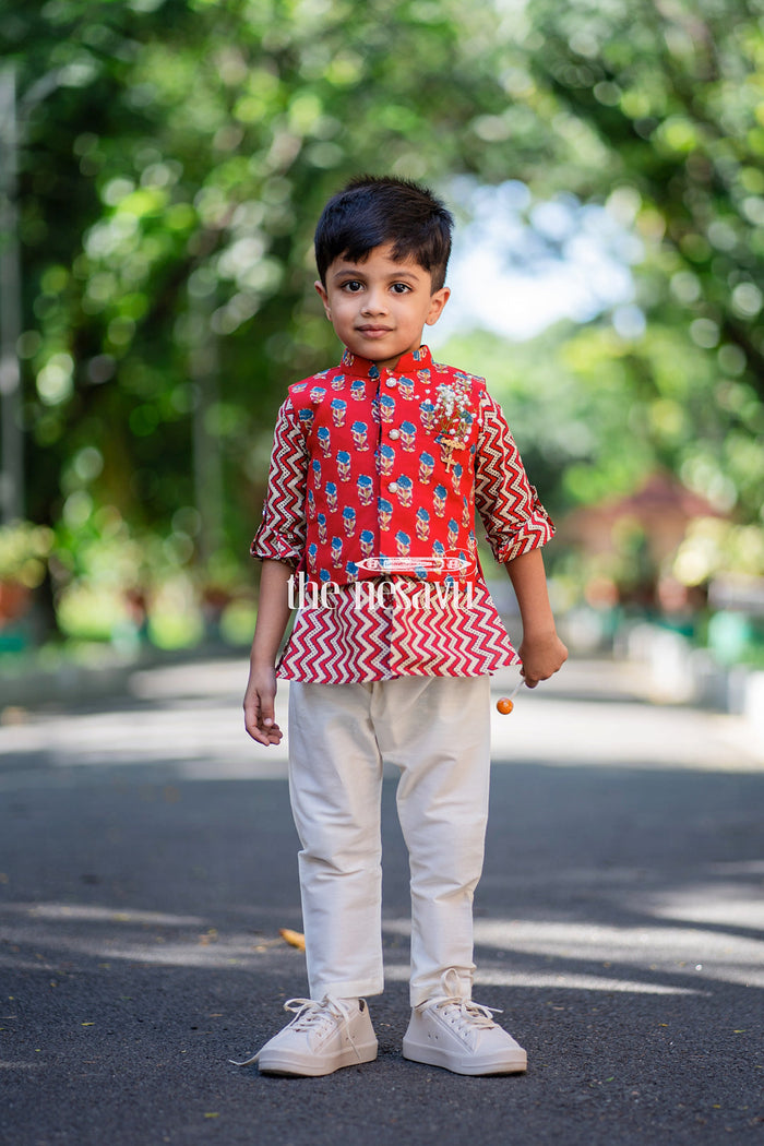 The Nesavu Boys Jacket Sets Fashionable Red Zig-Zag Printed Kurta Set with Overjacket for Boys Nesavu 18 (2Y) / Maroon / Cotton BES289B-18 Red Zigzag Print Kurta with Overjacket Boys