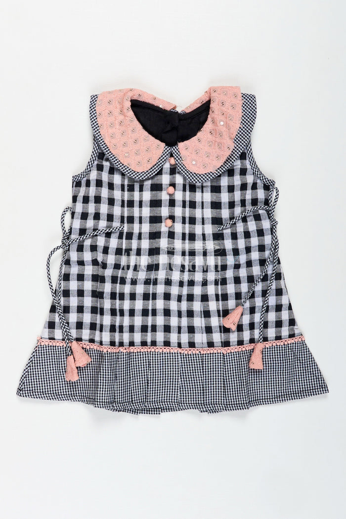 The Nesavu Girls Cotton Frock Formal Party Frock for Kids Classic Checkered Style Nesavu 14 (6M) / Black BFJ813A-14 Nesavu Kids Formal Party Frock Black White Gingham Pink Embroidered Collar Tassel Accents