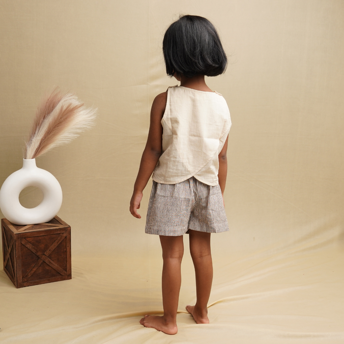 Frilly Fun Set' - Girls' Set with Crop Top and Frilly Shorts Set (3-6 Years)
