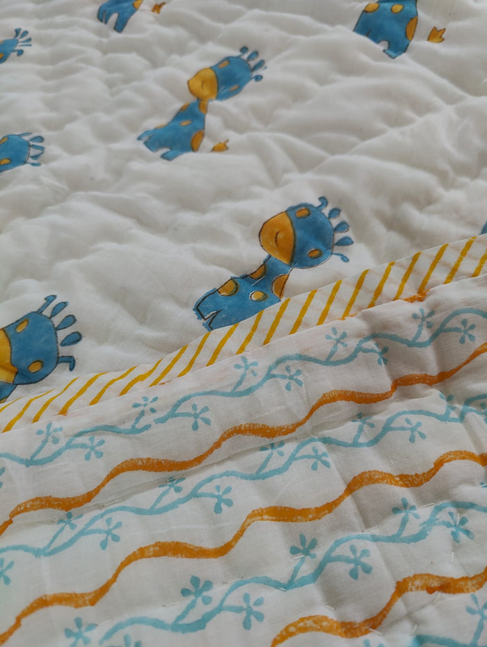 Gigi giraffe (All Ages)