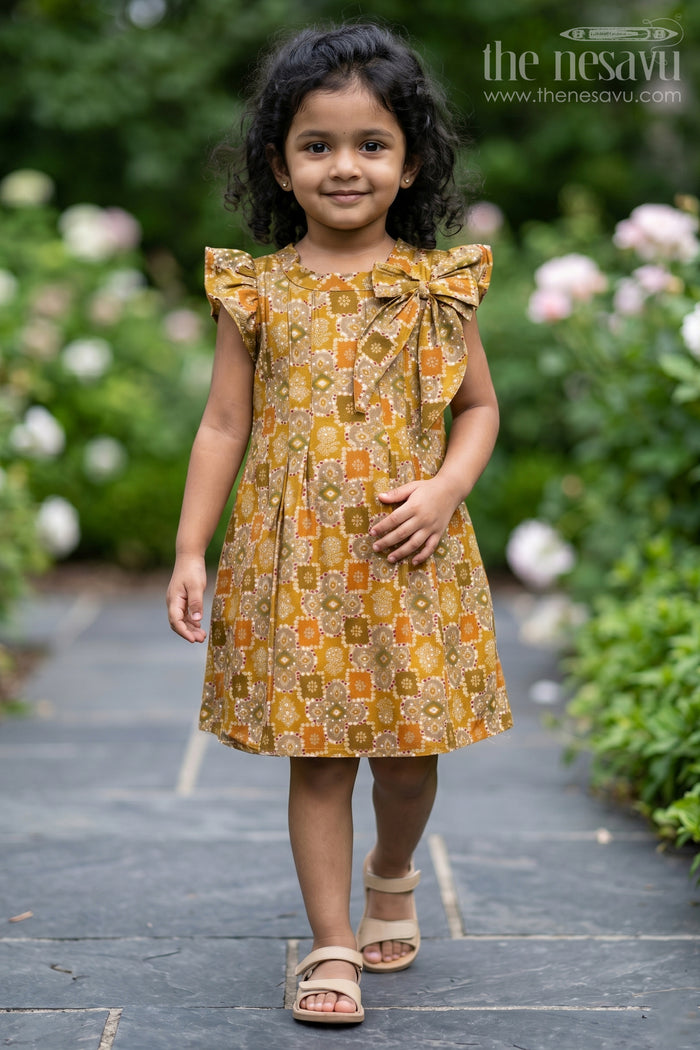 The Nesavu Girls Cotton Frock Girls Casual Frock in Muslin Silk with Elegant Bow and Pleated Design Nesavu 16 (1Y) / Green GFC1603A-16 Girls Casual Frock Muslin Silk Elegant Bow Pleated Design | The Nesavu