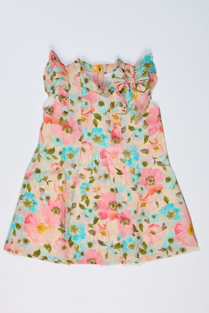 The Nesavu Girls Cotton Frock Girls Casual Frocks in Muslin Silk with Soft Floral Print and Stylish Bow Nesavu 16 (1Y) / Multicolor GFC1608A-16 Girls Casual Frocks Muslin Silk Soft Floral Print Stylish Bow | The Nesavu