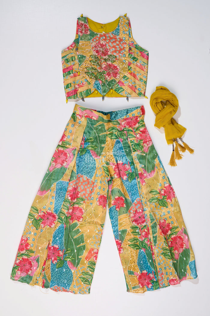 The Nesavu Girls Sharara / Plazo Set Girls Choli Plazo Suit with Floral Digital Print and Embellished Blouse for a Festive Look Nesavu Nesavu Girls Choli Plazo Suit Floral Digital Print Embroidered Blouse