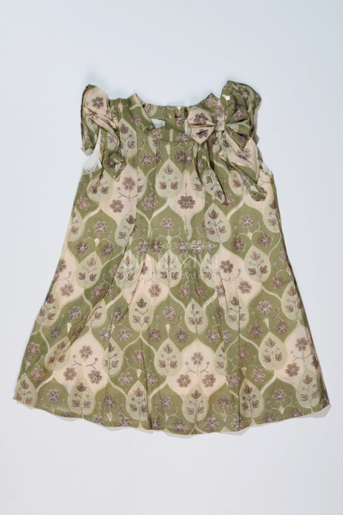 The Nesavu Girls Cotton Frock Girls Cotton Blend Dresses in Muslin Silk with Subtle Floral Print and Elegant Bow Nesavu 16 (1Y) / Green GFC1610A-16 Nesavu Girls Cotton Blend Dresses Muslin Silk Subtle Floral Print Elegant Bow