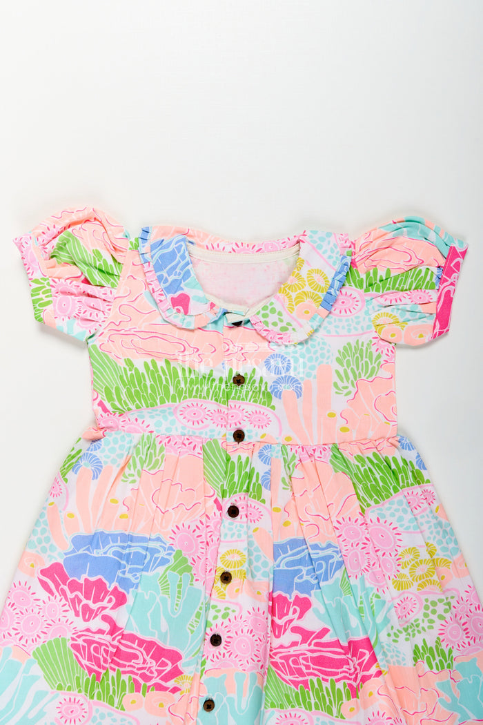 The Nesavu Girls Cotton Frock Girls Frocks Cotton Dress with Bright Digital Print and Colorful Ruffle Collar for Everyday Style Nesavu Girls Cotton Frock Vibrant Digital Prints Puff Sleeves Comfortable Everyday Fashion | The Nesavu