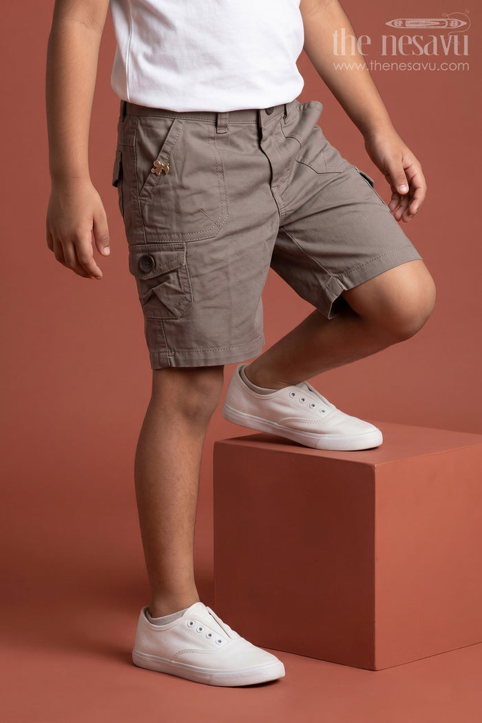 The Nesavu Boys Shorts Green Boys Cargo Shorts with Elastic Waist Back Nesavu 16 (1Y) / Green BWS009C-16 The Nesavu Green Boys Cargo Shorts - Elastic Waist & Cotton Comfort