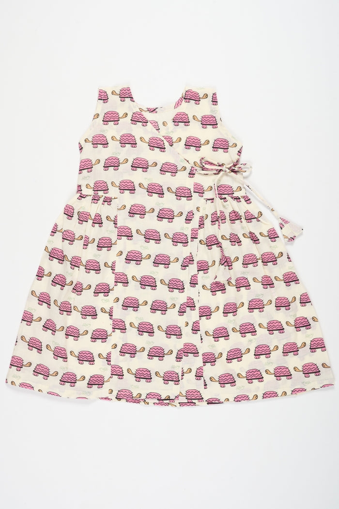 The Nesavu Baby Cotton Frocks Mini Cotton Frock for Babies with Pink Tortoise Print Ideal for Playful Days Nesavu 10 (NB) / Pink BFJ686C-10 Nesavu Mini Cotton Baby Frock Pink Tortoise Print Adorable Comfortable Playdate Outfit