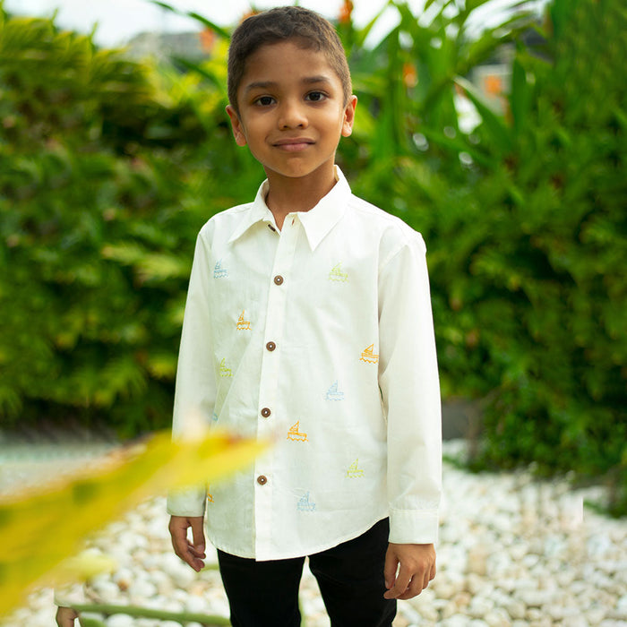Mini Sail Boats Embroidered Organic Cotton Shirt - White (1-14 Years)