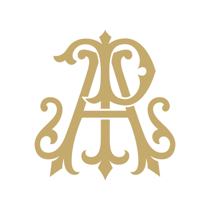 Monogram Chic AP