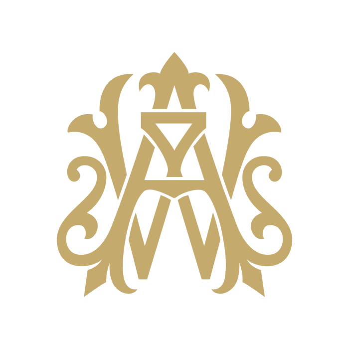 Monogram Chic AW