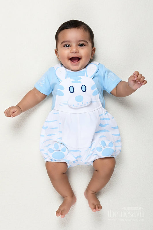 The Nesavu Boys Casual Set New Born Bunny Outfit for Boys in Cotton with Animal Digital Print and Light Blue Dungaree Set Nesavu 14 (6M) / Blue BCS293B-14 Nesavu New Born Bunny Outfit Baby Boys Blue Cotton Dungaree Animal Print