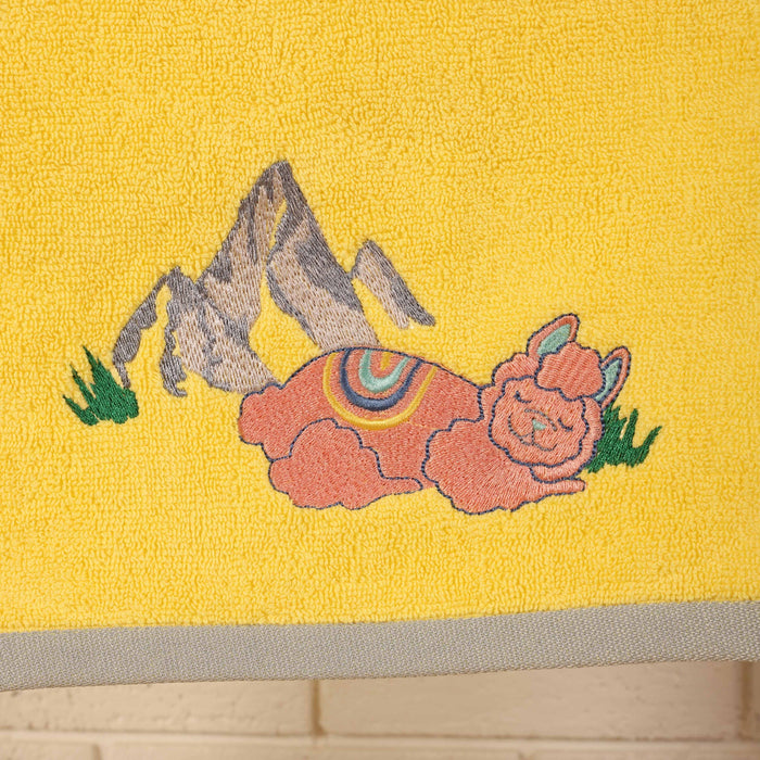 Ooh La Llama Bath Towel (All Ages)