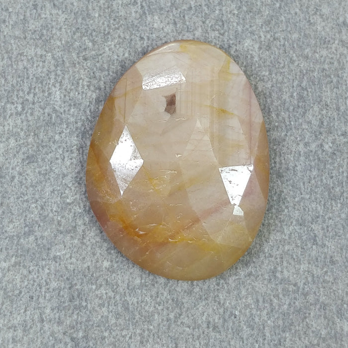 Uneven Sapphire