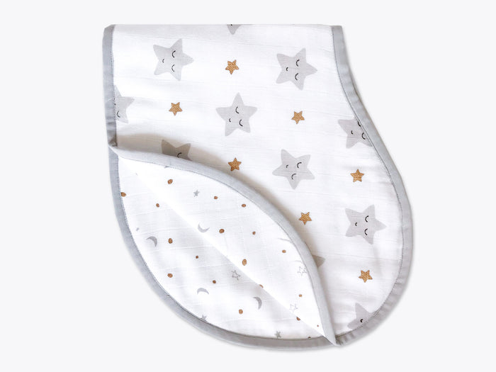 Organic Muslin Burp Cloth & Bib (Pack of 2) – Sheep & Stars (All Ages)