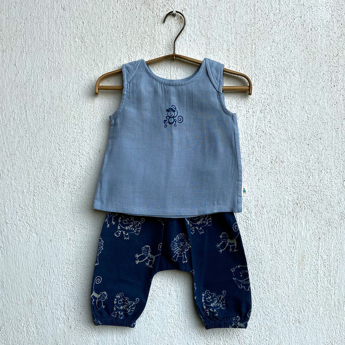 Organic Zoo Monkey Jhabla With Indigo Zoo Pants (0-2 Years)