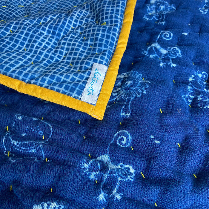 ORGANIC ZOO QUILT (All Ages)