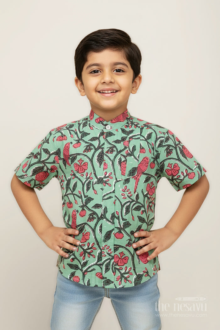The Nesavu Boys Cotton Shirt Parrot and Botanical Print Boys Cotton Shirt Natureinspired Green Casual Wear Nesavu 16 (1Y) / Green BS276A-16 Nesavu Nature Inspired Green Cotton Shirt Boys Parrot Leaf Print Design Summer Days