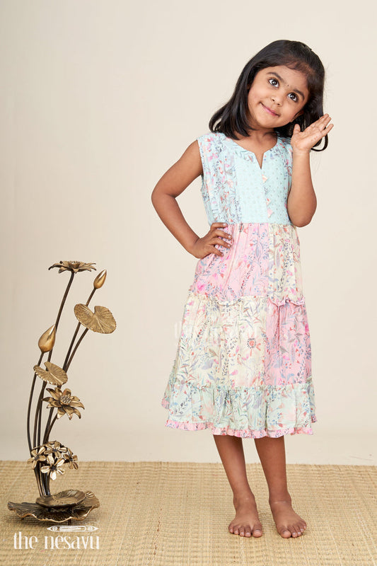 The Nesavu Girls Cotton Frock Printed Cotton Frock For Girls Everyday Playwear Nesavu 22 (4Y) / Multicolor GFC1812A-22 Nesavu Girls Printed Frock Georgette Multicolor Floral Blocks Textured Bodice