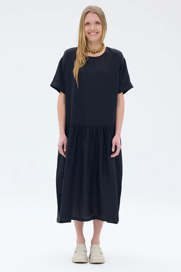 Ratia Alma Black Linen Dress