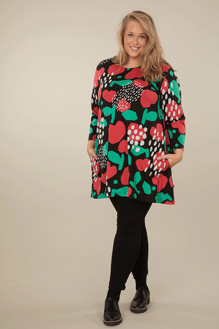 Ratia Pisara Onni Red Tunic