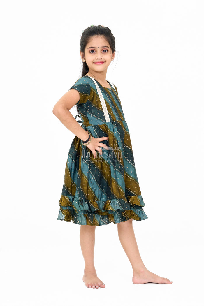 The Nesavu Girls Cotton Frock Stylish Green Cotton Aesthetic Frock for Girls with Layered Design and Gold Accents Nesavu Nesavu Stylish Green Cotton Aesthetic Frock Girls Layered Design Gold Accents