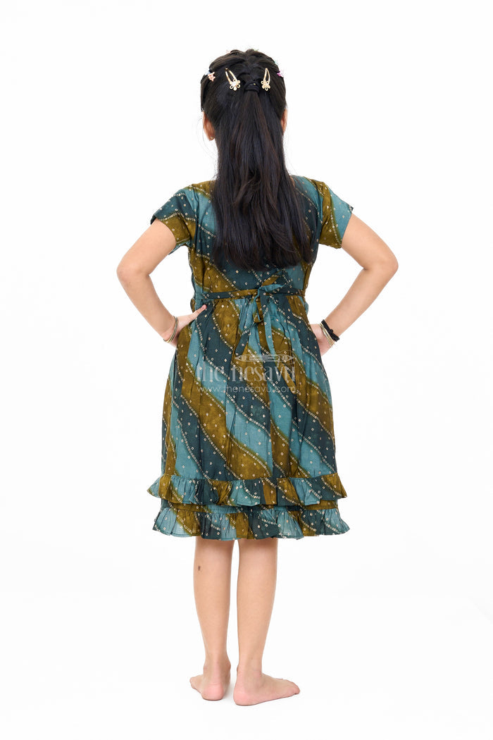 The Nesavu Girls Cotton Frock Stylish Green Cotton Aesthetic Frock for Girls with Layered Design and Gold Accents Nesavu Nesavu Stylish Green Cotton Aesthetic Frock Girls Layered Design Gold Accents