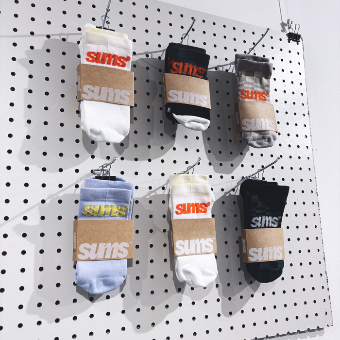 sums, all seasons, black / grey / orange.