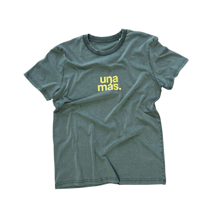 tee, una más, vintage green.