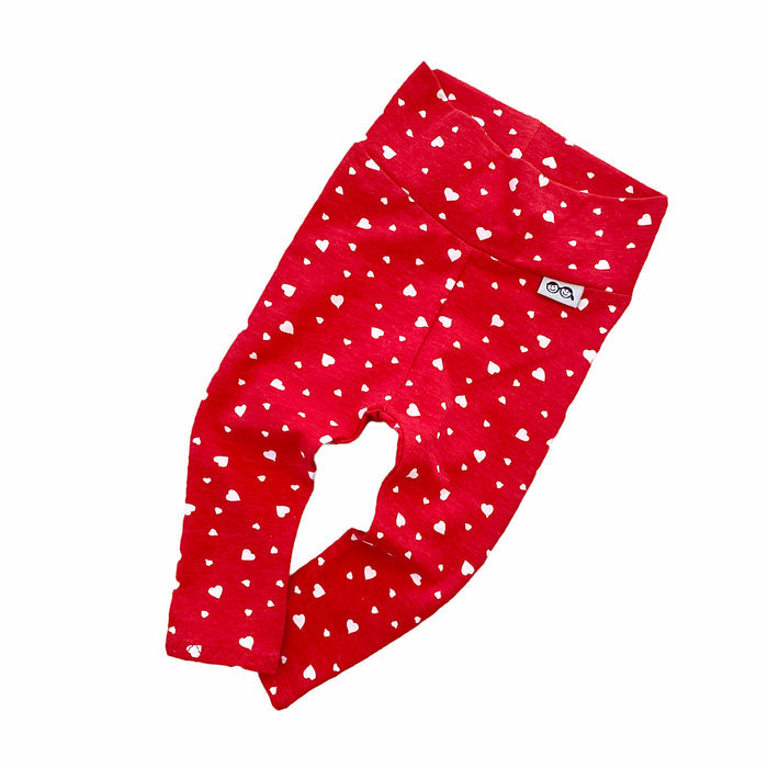 White Dainty Hearts on Red Lounge Set