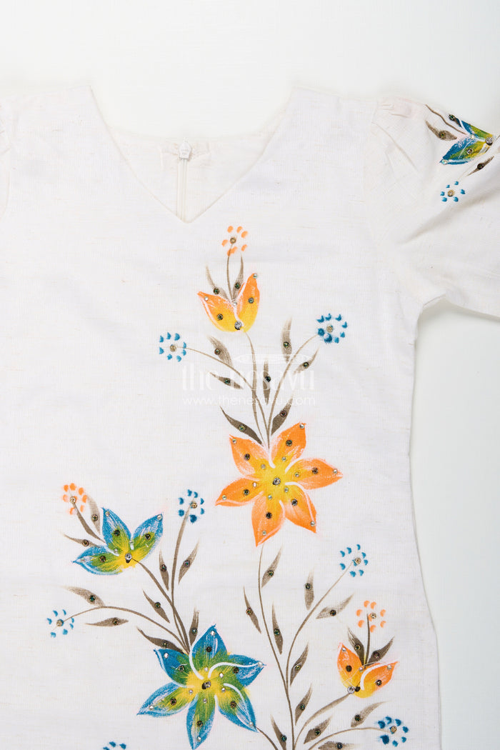 The Nesavu Girls Sharara / Plazo Set White floral print kurti and pant set for girls for festive summer wear Nesavu Nesavu white floral digital print kurti with pant set for girls ethnic wear for summer occasions