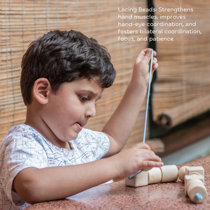 Wooden lacing beads (6 Months+)
