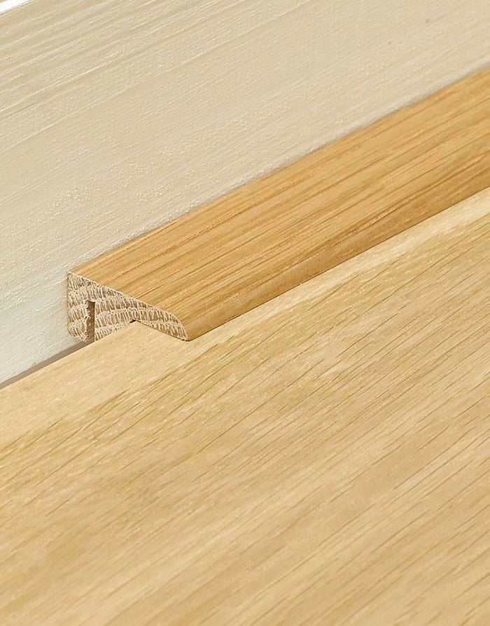 WS2 900mm End Profile - Solid Oak